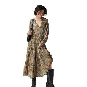 Free People Floral Boho Long Sleeve Tiered Maxi Dress – Size Large